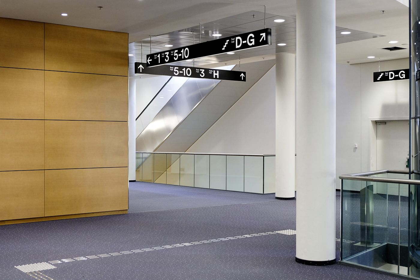 Wegweiser (leuchtend)