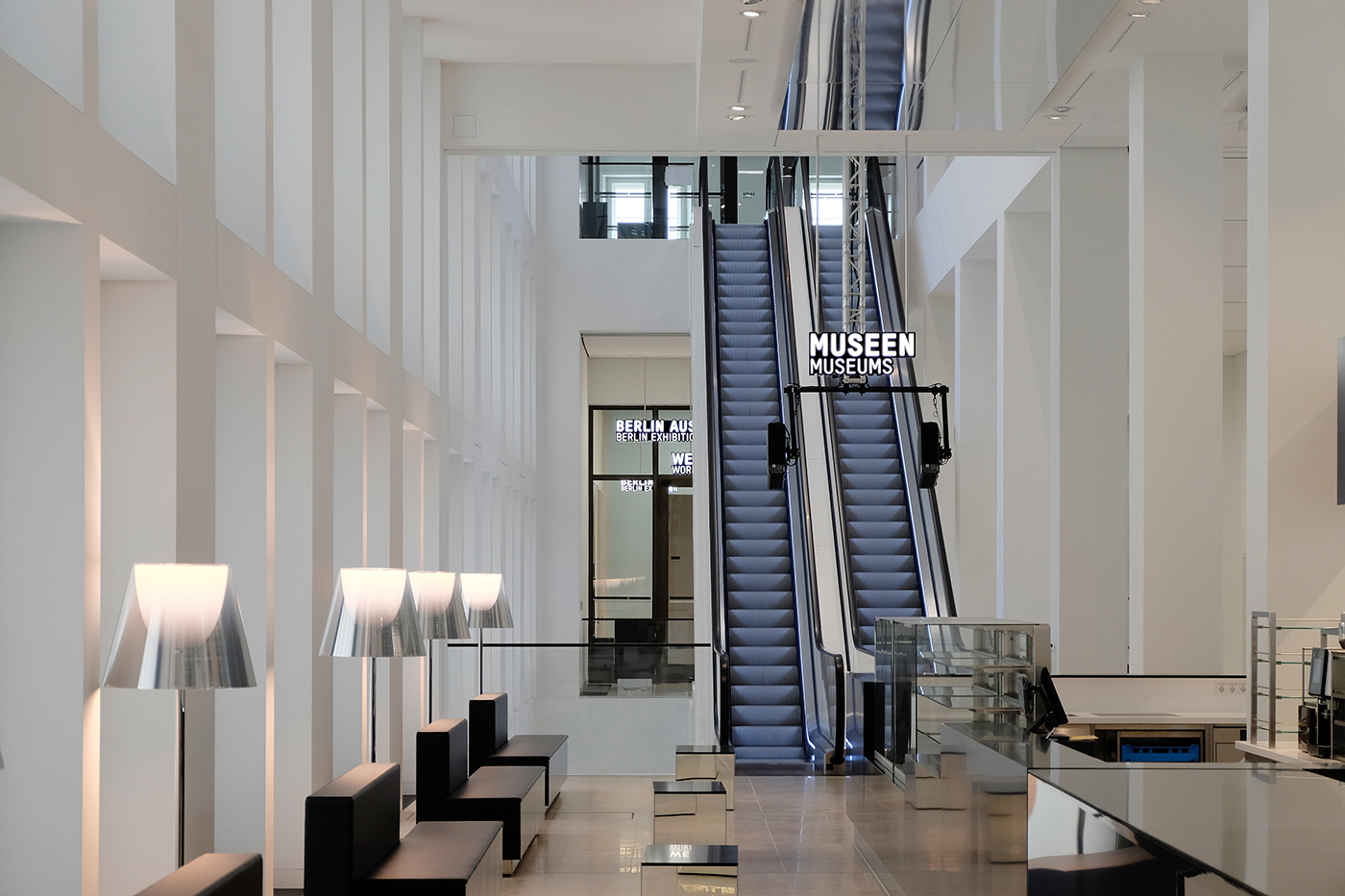 Leuchtende Wegweiser