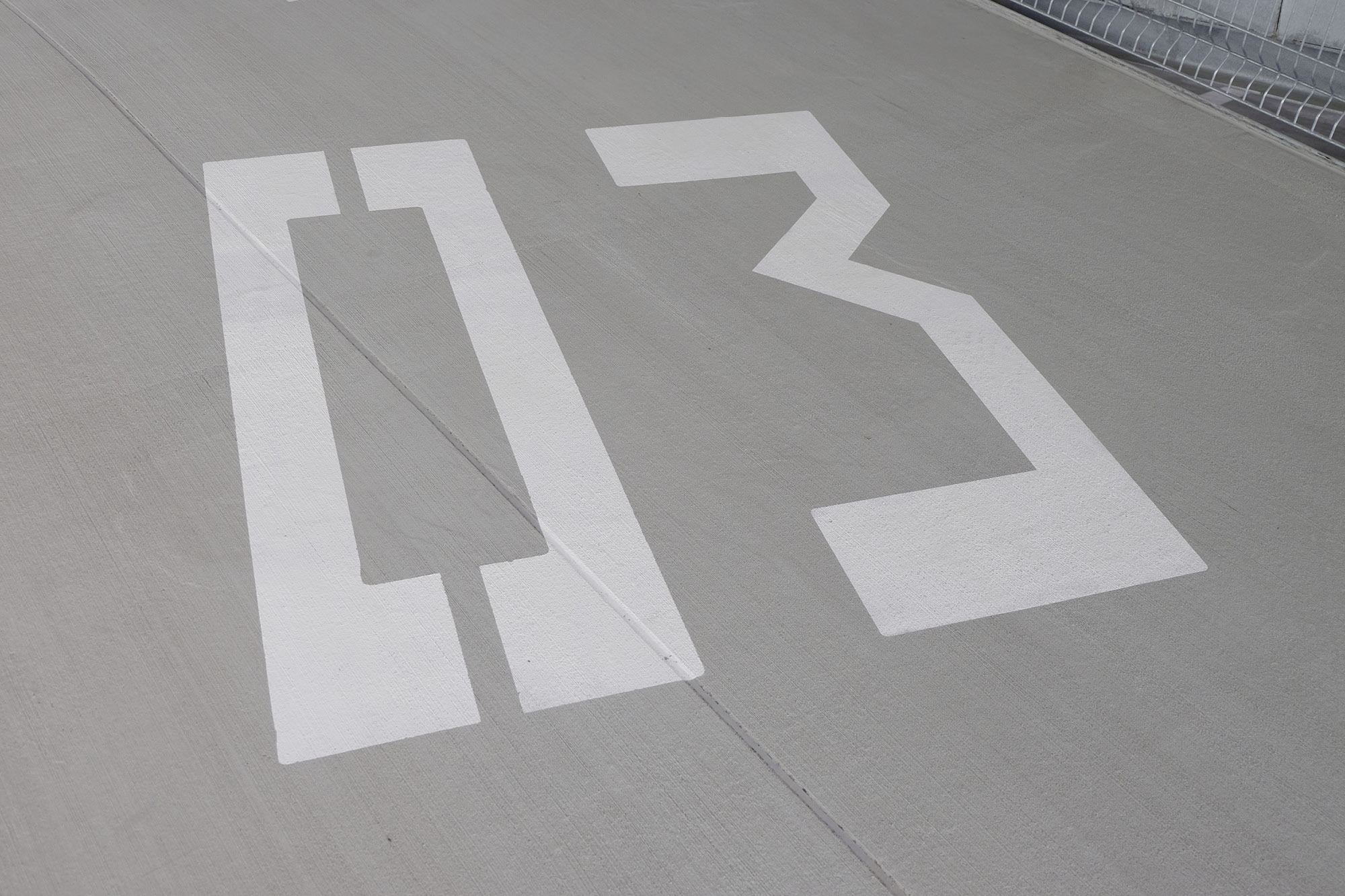 Marquage niveau au sol