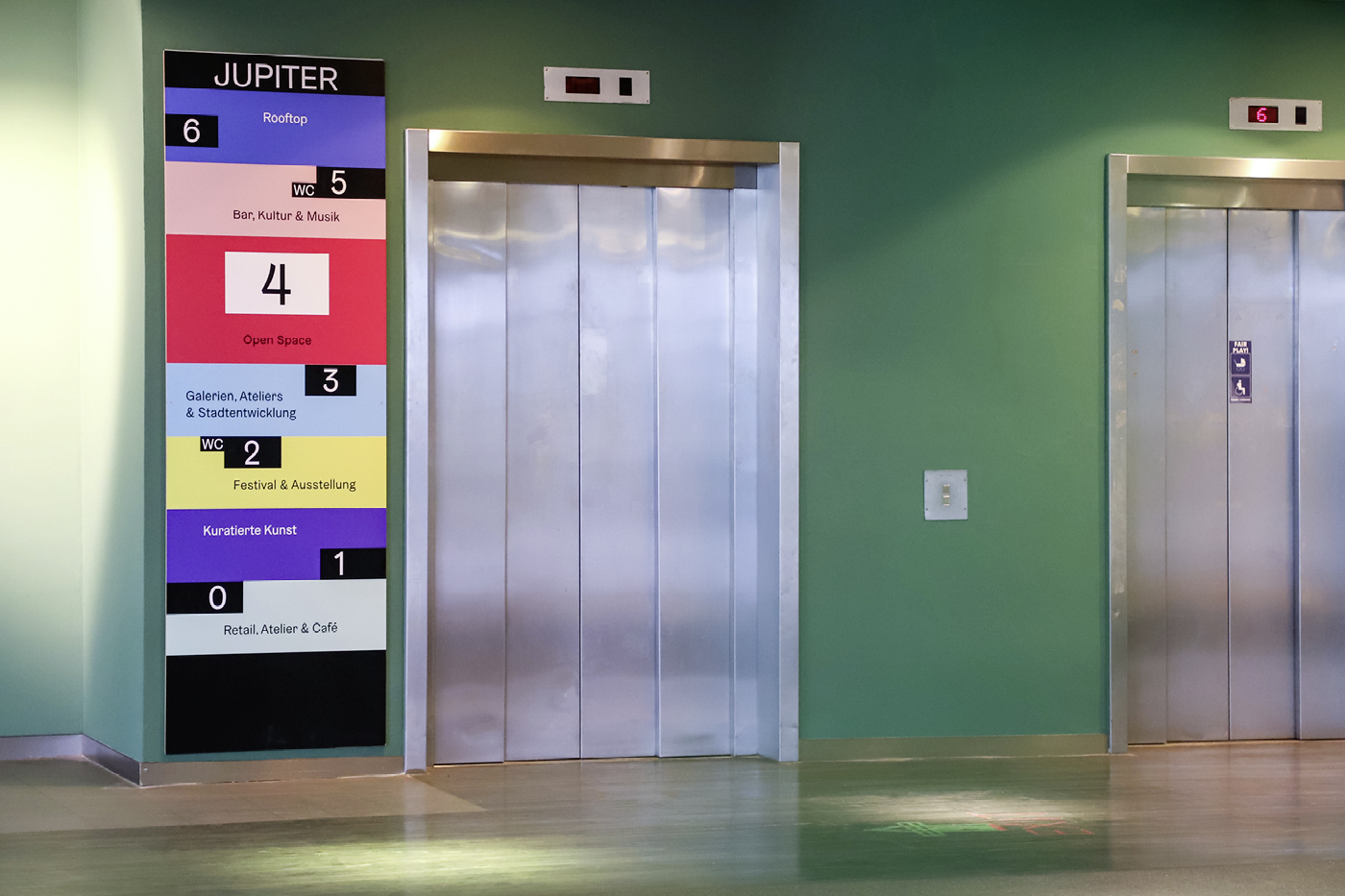 Etagenübersicht Aufzugsvorraum